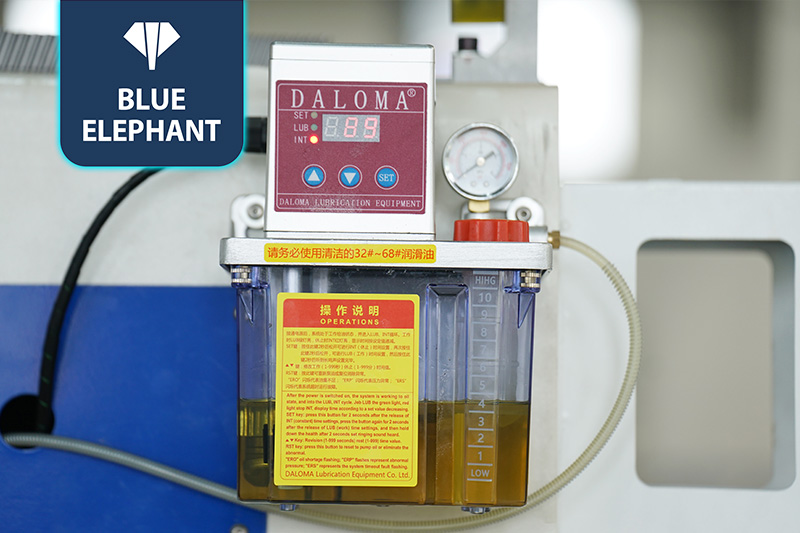 直排數控開料機